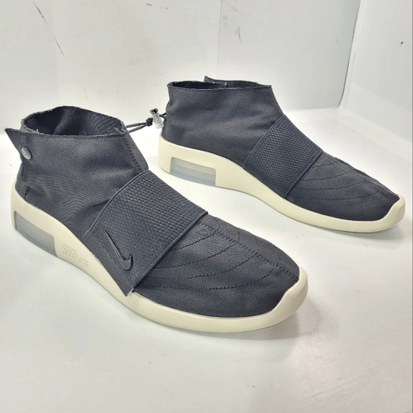 NIKE AIR FEAR OF GOD MOCCASIN BLACK SHOES MEN'S SIZE 11 AT8086-002 - Picture 2 of 15